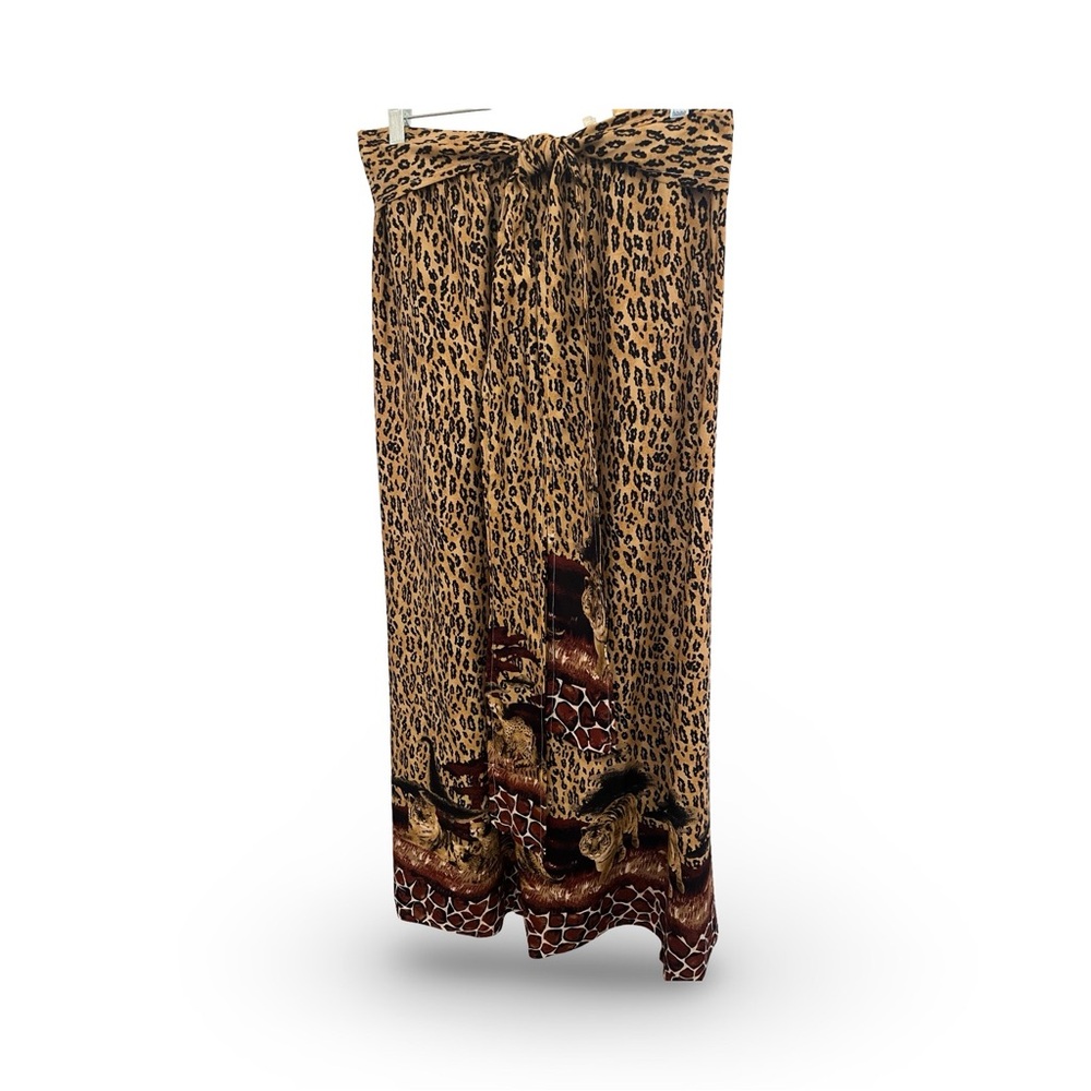 Handmade New Sample Leopard/Large Cat Print Palazzo Pants with matching Top.